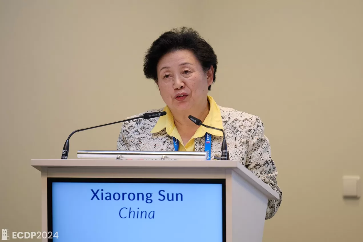 dr.-xiaorong-sun-presents-large-scale-cervical-cancer-screening-program.png